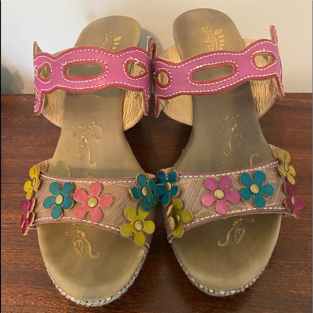 Size 6 Spring Step heels